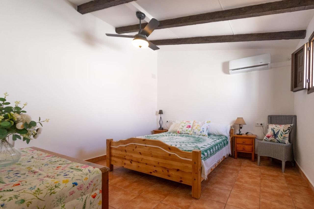 Casa Torres - Traditional Village Experience Canovas Exterior photo
